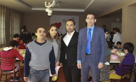 Diasporla İş üzrə Dövlət Komitəsinin əməkdaşlarıuşaq evini ziyarət edib