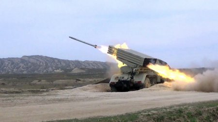 Raket və artilleriya bölmələri döyüş atışları icra edib-VIDEO