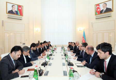 Azərbaycan-İran iqtisadi əməkdaşlığı müzakirə edilib
