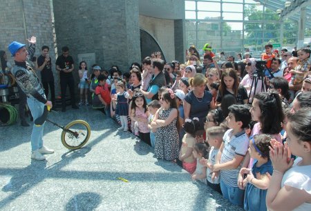 Uşaqlar günü metropolitendə ilk dəfə festival ovqatlı tədbirlərlə qeyd edilib
