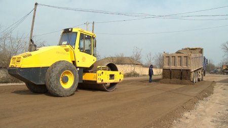 İmişli rayonunda 50 min əhalinin istifadə etdiyi yol yenidən qurulur
