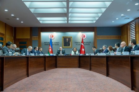 Azərbaycan və Türkiyə arasında gömrük xidmətləri sadələşdirilir