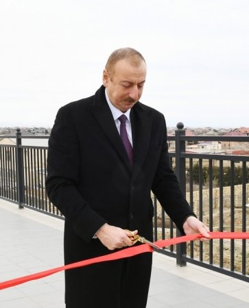 Prezident Abşeron dairəvi dəmir yolunun bir hissəsinin yenidənqurmadan sonra açılışında iştirak edib