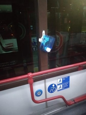 Bakıdakı 50-dən artıq marşrut avtobusunda dezinfeksiya dispenserləri sərnişinlər tərəfindən qırılıb
