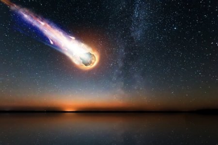 Yer kürəsinə komet yaxınlaşır