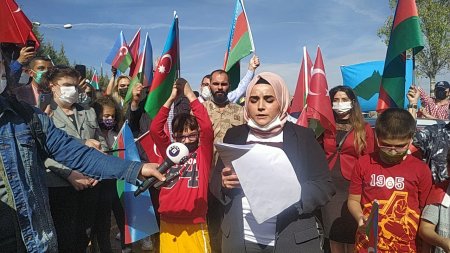 Ankarada Ermənistanın Gəncə terroruna etiraz olaraq avtoyürüş keçirilib