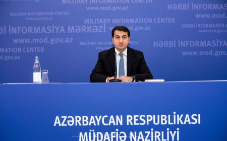 Hikmət Hacıyev: "Ermənistan hərbi itkilərini dinc əhalini öldürməklə kompensasiya edir"