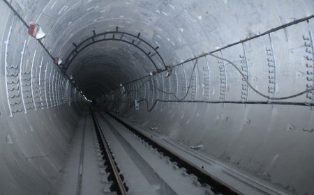 Bakı metrosu tarixində ilk dəfə dəmir-beton bloklu tunel yolu qurulub
