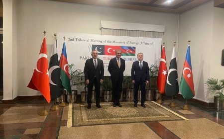 Azərbaycan, Pakistan və Türkiyə XİN başçıları bəyannamə imzalayıb