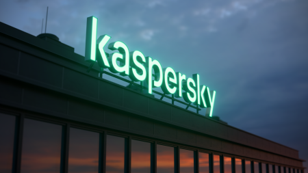 Kaspersky korporativ kiber təhlükəsizlik üçün yeni - mərhələli yanaşmaq tətbiq edir