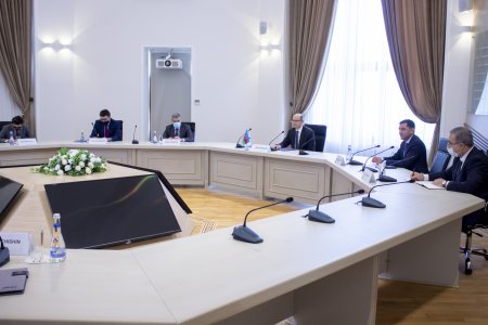 Energetika naziri Ukraynanın infrastruktur naziri Vladislav Krikli ilə görüşüb