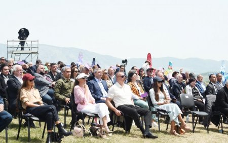Şuşada “Xarıbülbül” musiqi festivalı başa çatıb - YENİLƏNİB-VIDEO