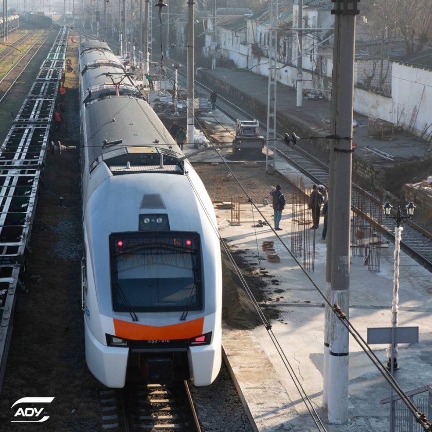 Biləcəri, Xırdalan və Qəbələ stansiyalarında platformalar yenilənir