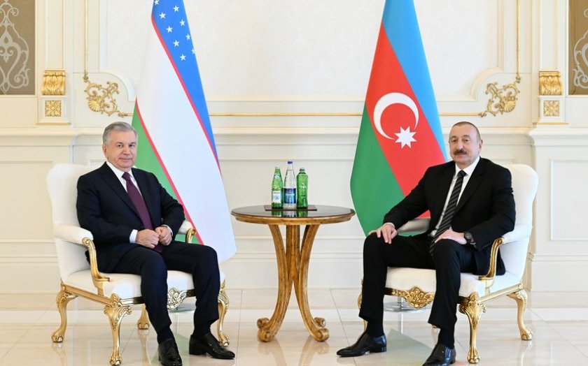Azərbaycan və Özbəkistan prezidentlərinin təkbətək görüşü başlayıb