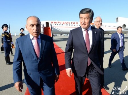 Qırğızıstan Prezidenti Azərbaycana səfərə gəlib