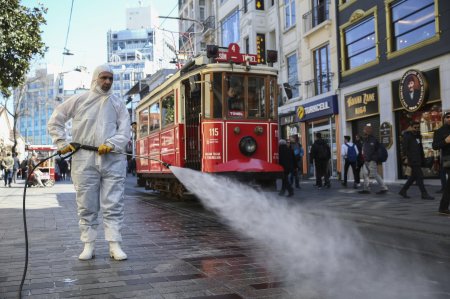 Türkiyədə pandemiya qurbanlarının sayı 5 440 nəfərə çatdı