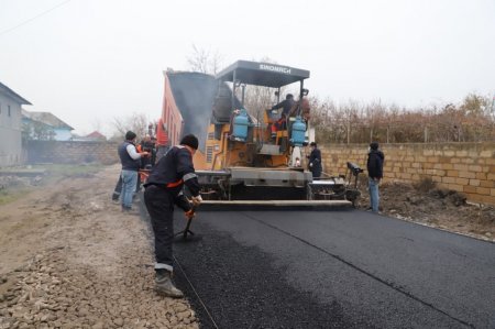 Neftçalada yollar əsaslı təmir olunur