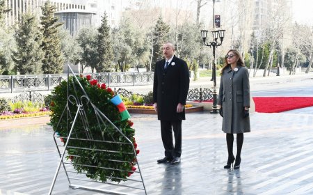 Prezident İlham Əliyev “Ana harayı” abidəsini ziyarət edib