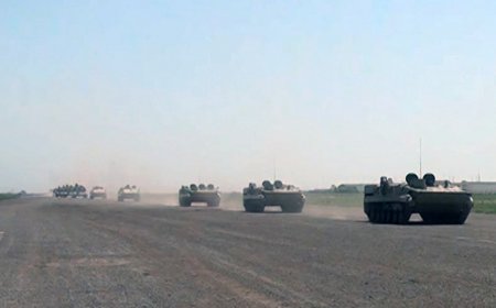 Müdafiə Nazirliyi: Raket və artilleriya bölmələri təyin edilmiş marşrutlarla hərəkət edir-VIDEO