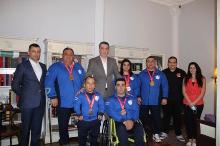 Azərbaycanın Gürcüstandakı səfiri Dünya Kubokunun qalibləri olan paralimpiyaçılarımızla görüşüb