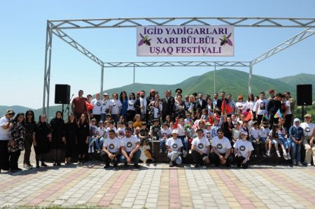 Şəkidə “İgid yadigarları” Xarıbülbül festivalı keçirilib-FOTOLAR