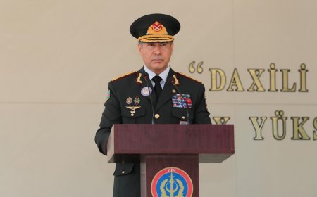 Vilayət Eyvazov polisləri təbrik edib