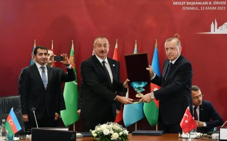 Prezident İlham Əliyevə Türk Dünyasının Ali Ordeni təqdim edilib