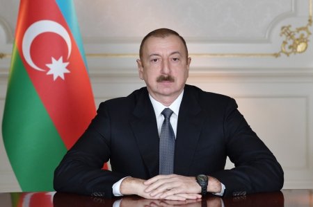 Prezident: "Bu gün Azərbaycan sürətli inkişaf yolundadır"