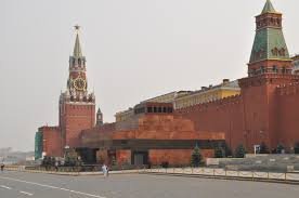 Kreml “qırmızı cizgiləri” aşır