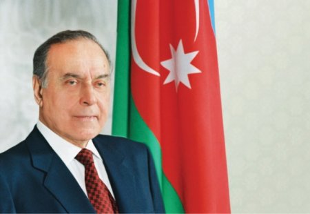 Heydər Əliyev dühası və Müstəqil Azərbaycan Dövləti