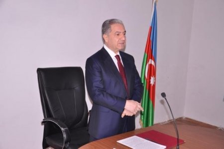 Vaqif Abdullayev: Akademiya sabki AXC-Müsavat dövrünü yaşayır