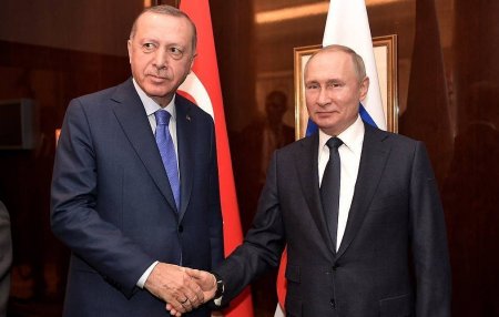 Ərdoğan Putinlə təmasdadır: üçtərəfli görüş gözlənilir