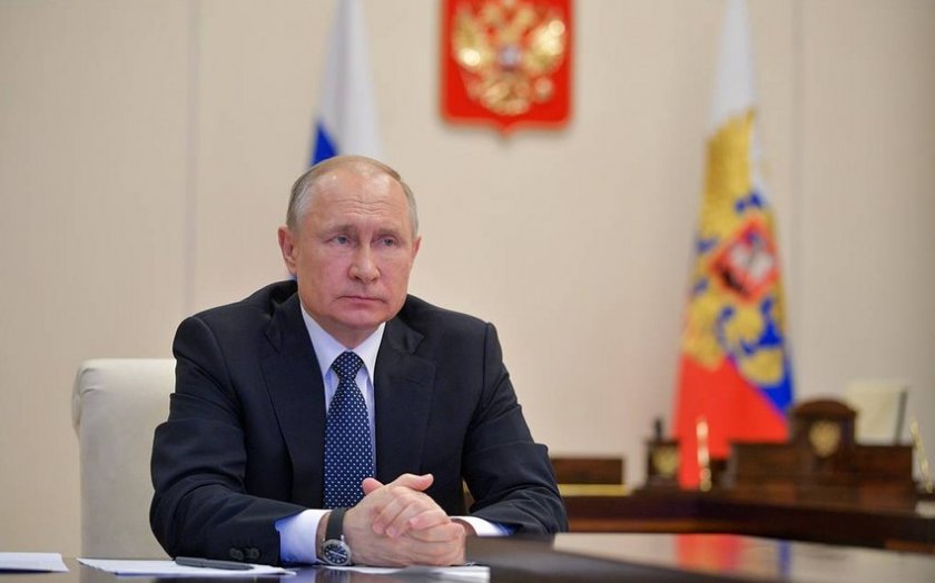 Putin: “Üçtərəfli razılaşmaların icrası regionda təhlükəsizliyin möhkəmlənməsinə töhfə verir”