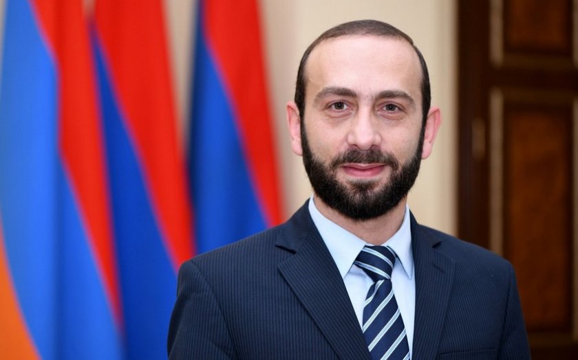Ararat Mirzoyan: Ermənistan Azərbaycanla sülh müqaviləsi imzalamağa hazırdır