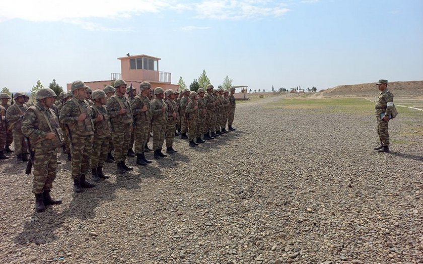 Azərbaycan Ordusunda atəş hazırlığı üzrə praktiki çalışmalar yerinə yetirilib-VIDEO