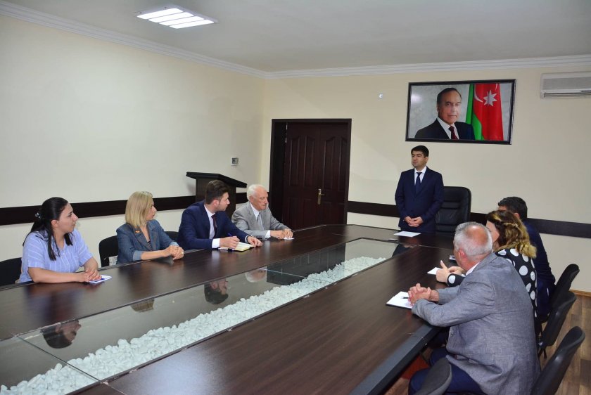 Ağstafa Rayon İcra Hakimiyyətinin Başçısı Seymur Orucov İctimai Şuranın üzvləri ilə görüşüb
