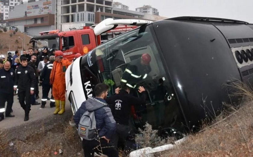 Türkiyədə avtobus aşıb, 6 nəfər ölüb