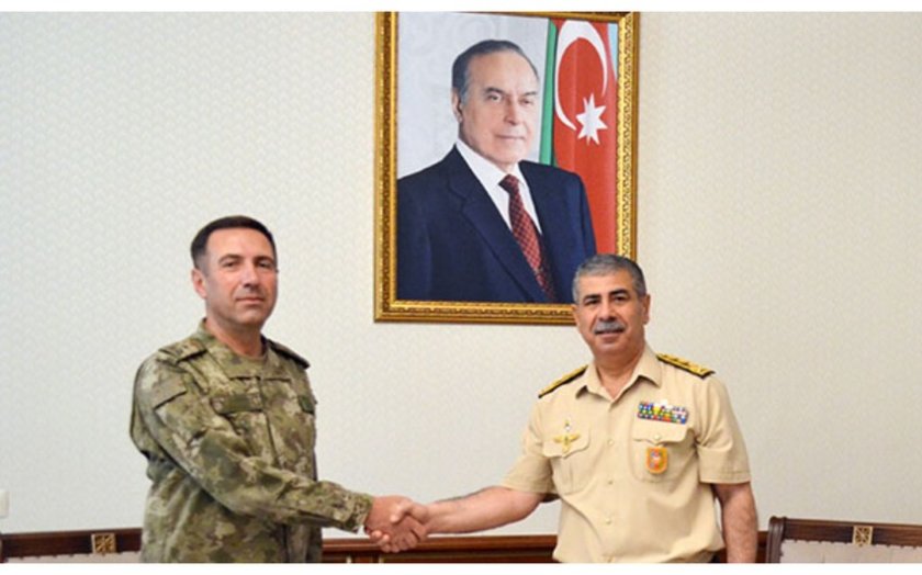 Zakir Həsənov general-leytenant Abdullah Katırcı ilə görüşüb