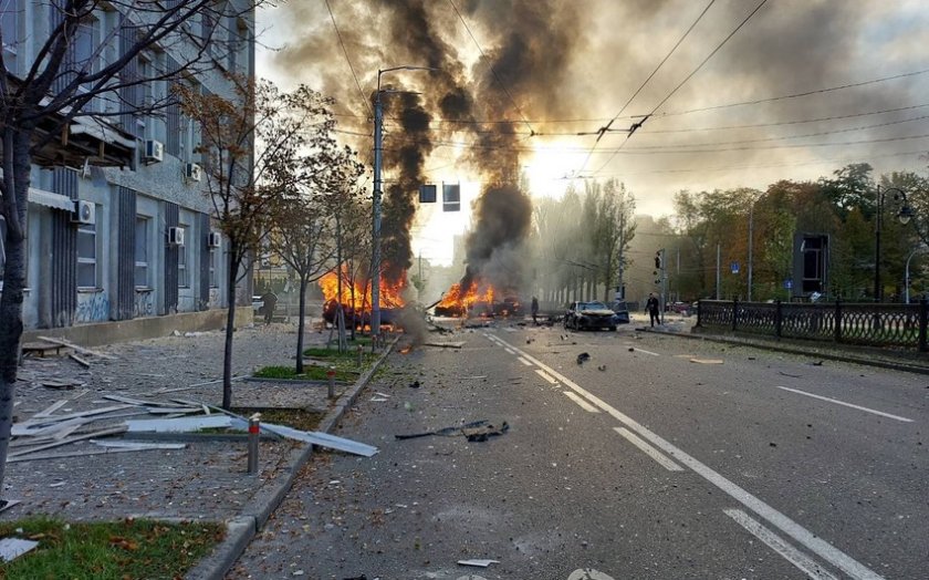Rusiyanın Kiyevi atəşə tutması nəticəsində azı 8 nəfər ölüb, 30 nəfər yaralanıb