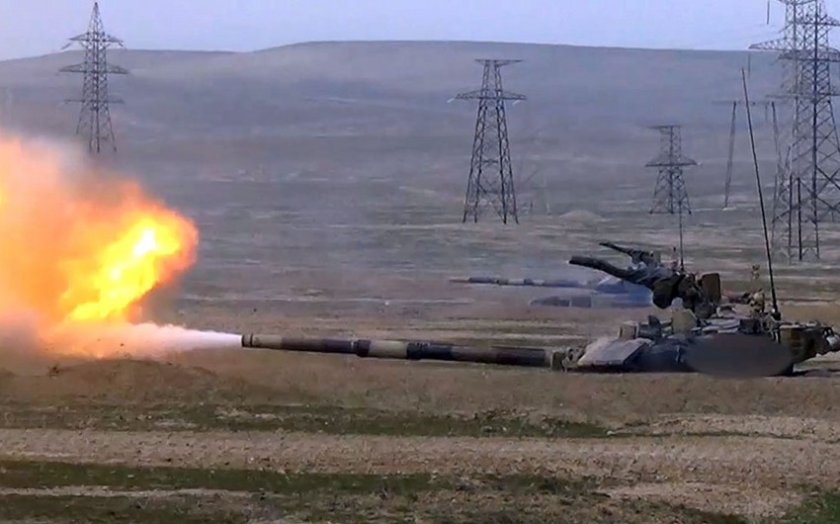 Azərbaycan Ordusunun tank heyətləri müxtəlif çalışmalar yerinə yetirib