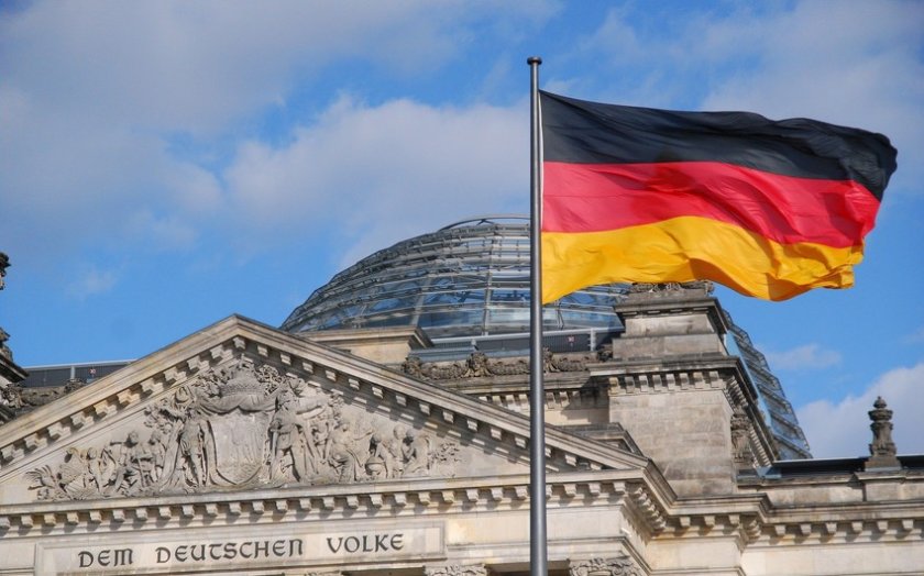 Almaniyanın dövlət borcu 46 milyard dollar artıb