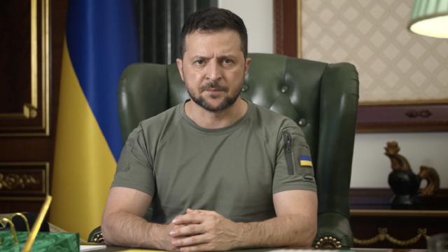 Ukrayna prezidenti: "174 min kvadrat kilometr ərazi minalanıb"
