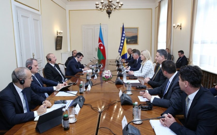 Prezident İlham Əliyevin Bosniya və Herseqovinanın lideri ilə geniş tərkibdə görüşü başlayıb