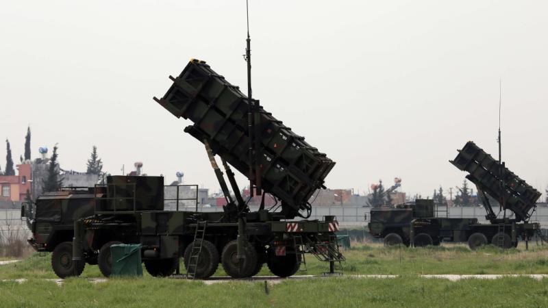 Kiyev: "Aldığımız Patriot raketləri ballistik hədəfləri vurmaq imkanımızı artırır"