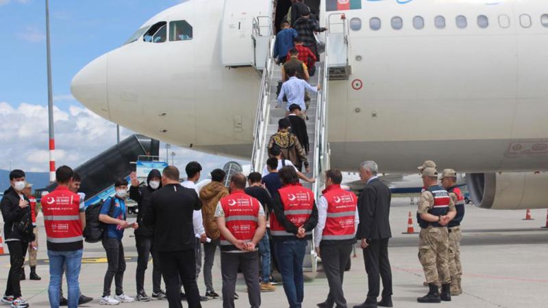 Türkiyədə 229 qeyri-qanuni miqrant deportasiya edilib