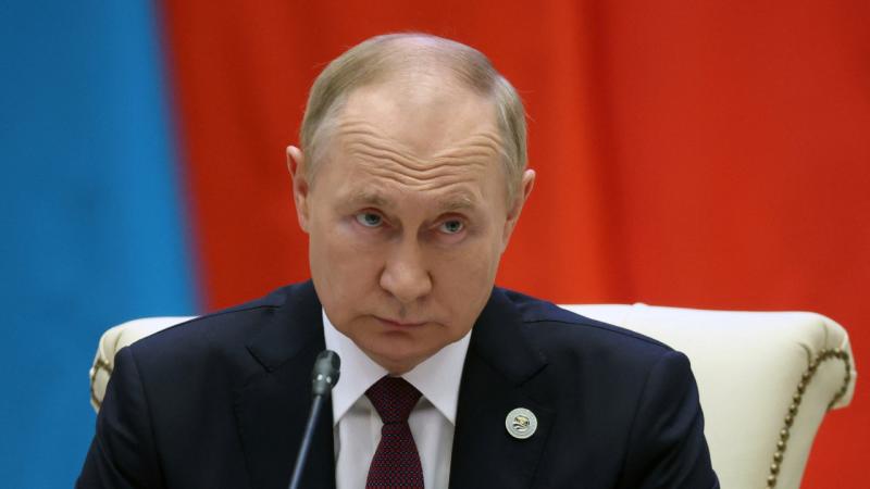 Putin: “Rusiya daxilində üsyana hazırlıq görülür”