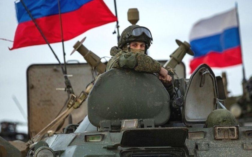Rusiya ordusu Zaporojyeyə hücum edib: 2 nəfər ölüb, 21 nəfər yaralanıb