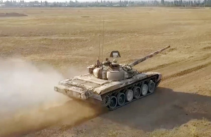 Azərbaycan Ordusunun tank bölmələrində intensiv döyüş hazırlığı məşğələləri keçirilir - VİDEO