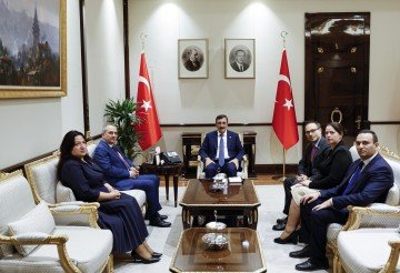 Türkiyə Respublikasının vitse-prezidenti YAP nümayəndə heyətini qəbul edib