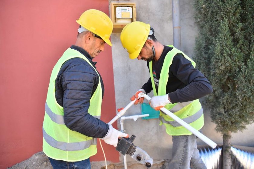 Fərdi həyət evlərində sayğacların quraşdırılması işləri davam etdirilir